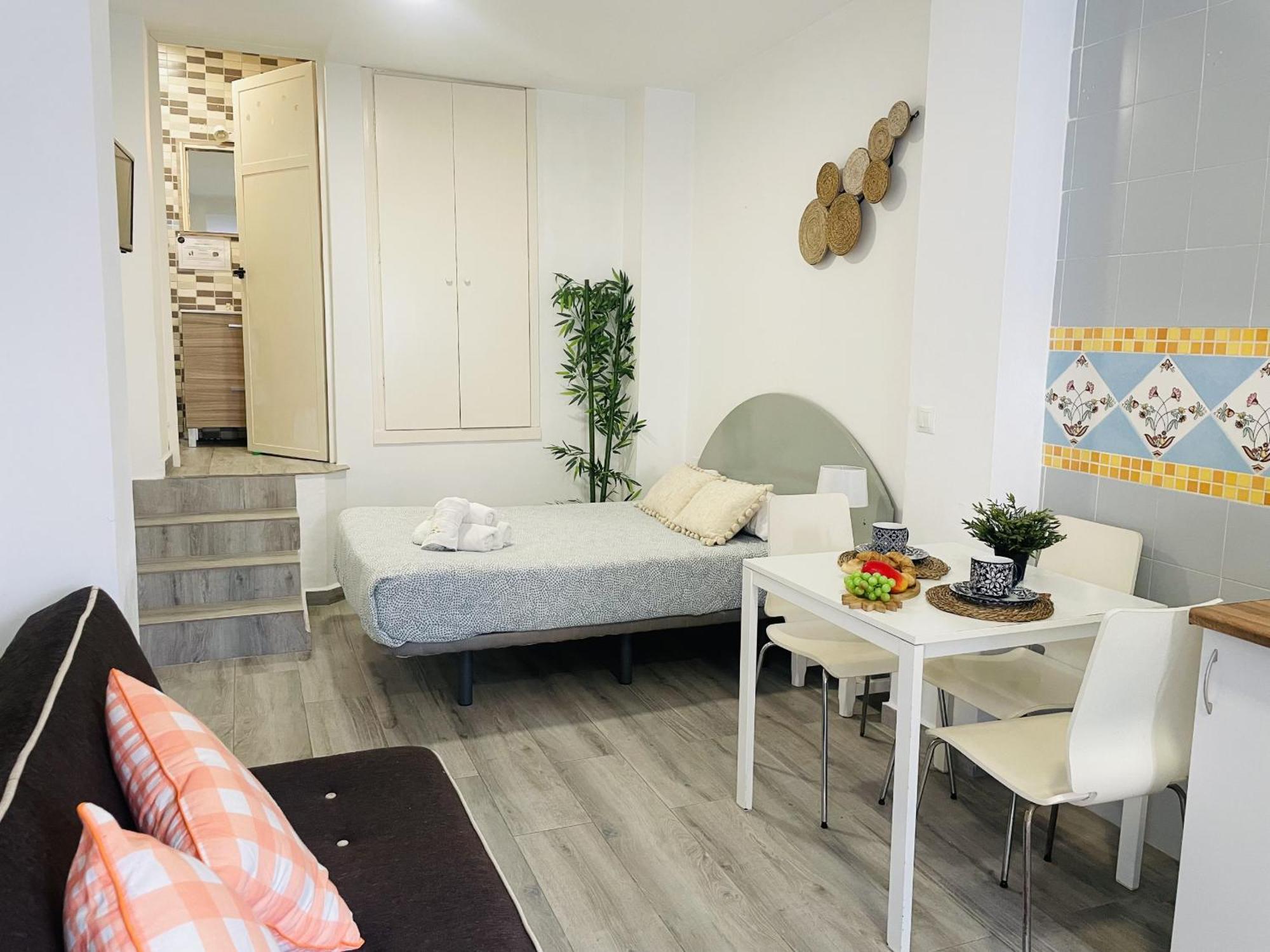 Estudio Jimena Carabeo En El Centro De Nerja Eksteriør bilde